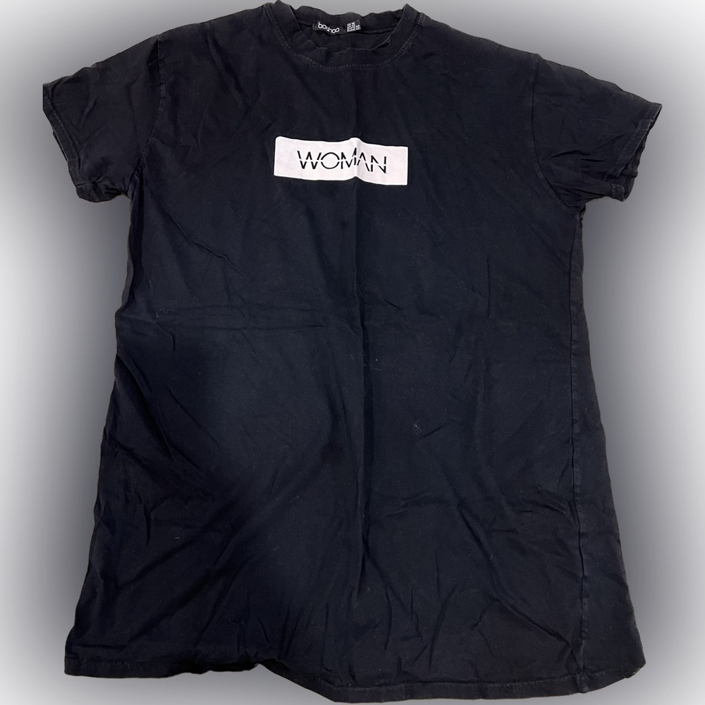 Women boohoo box logo tee “women” size 12